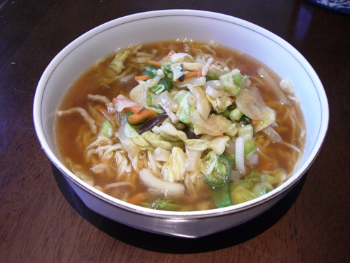 某月某日のお昼は 野菜炒めラーメン 男の台所